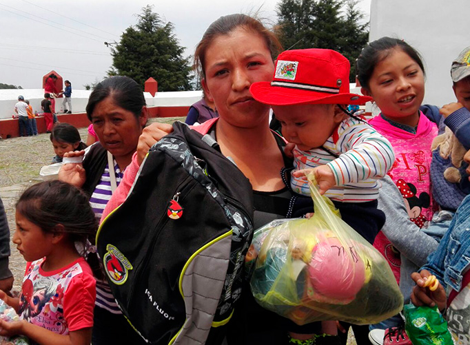 festejos del Día del niño y día de la madre